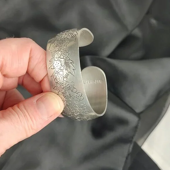 80s Leonard Pewter "Larkspur" Floral Etched Cuff Bracelet Vintage 6 1/4" - Picture 4 of 7
